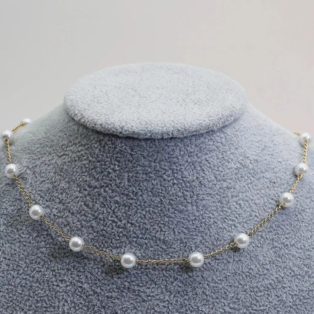 Gold Pearl Necklace J162